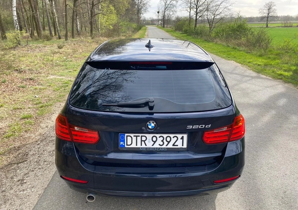 BMW Seria 3 cena 49500 przebieg: 262000, rok produkcji 2014 z Trzebnica małe 79
